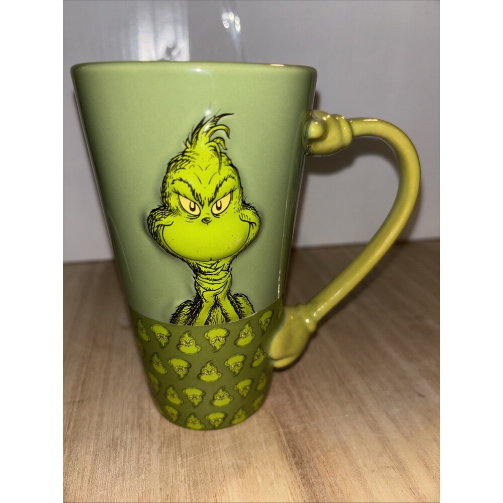 2006 Grinch Tall Ceramic mug 3D Universal's Island Adventure Dr. Seuss Vintage - Picture 2 of 6